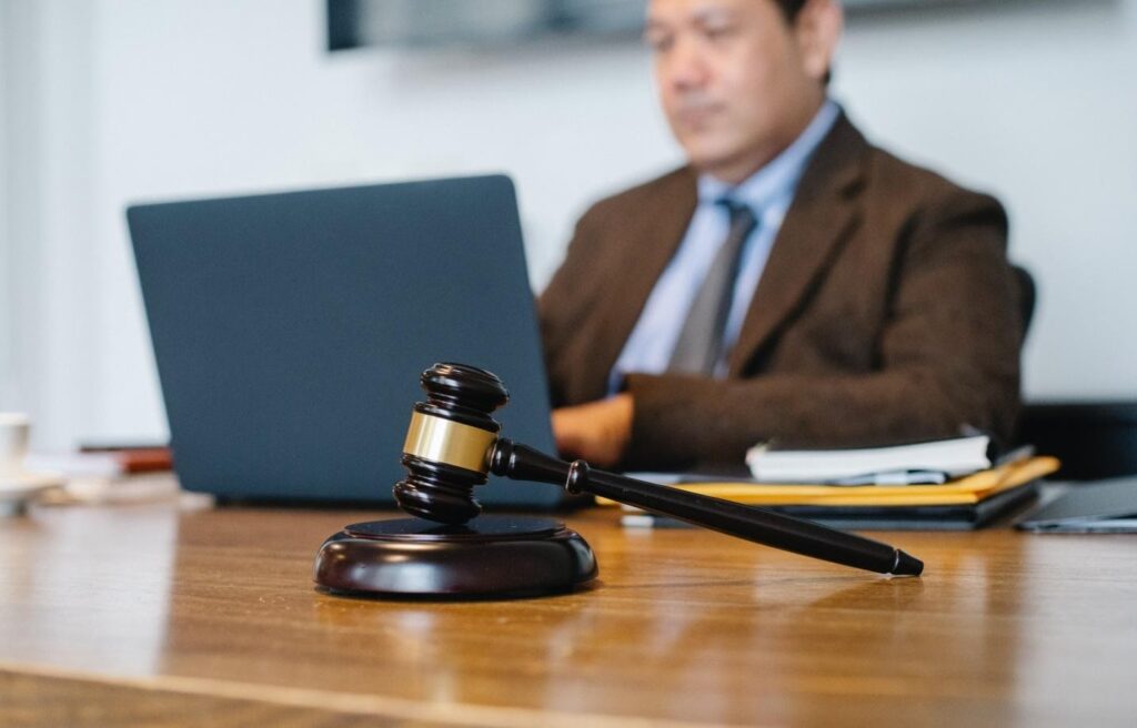 When Should You Hire An Estate Litigation Lawyer?